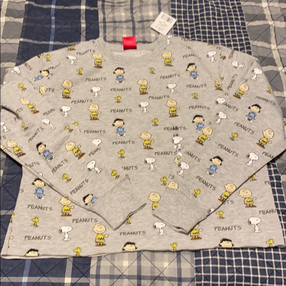 Peanuts cropped lg sweatshirt